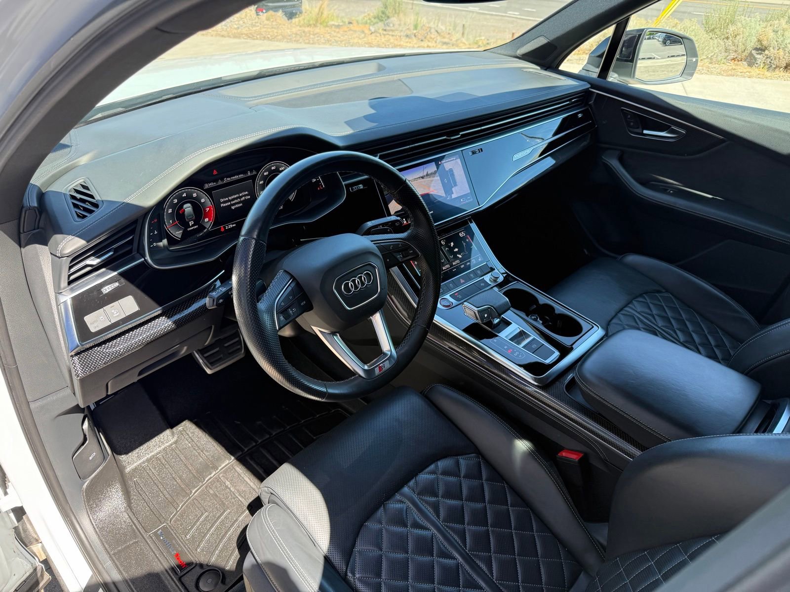 Used 2022 Audi SQ7 Premium Plus w/ SQ7 Executive Package AWD/4WD image 13