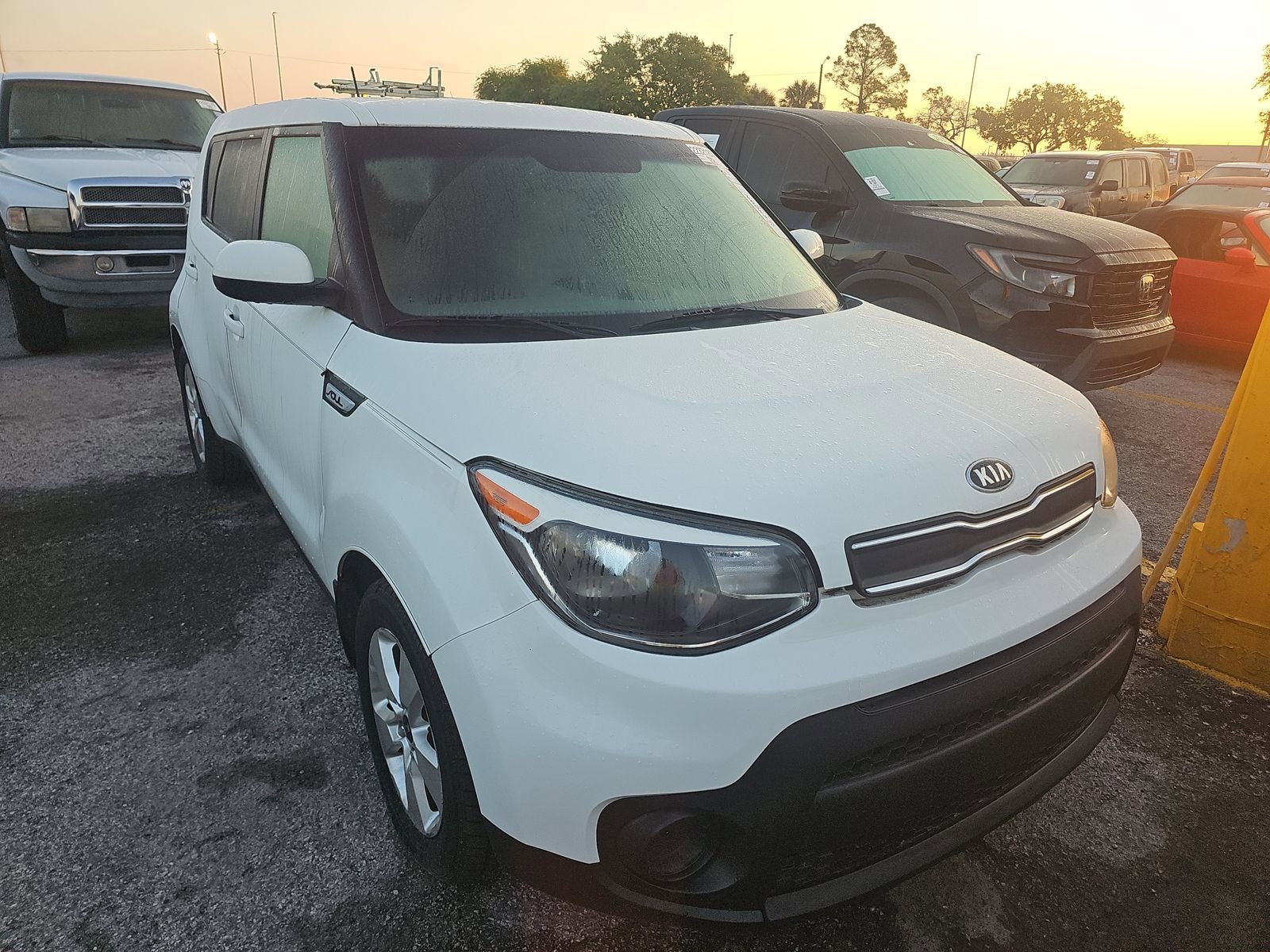 Used 2017 Kia Soul image 4