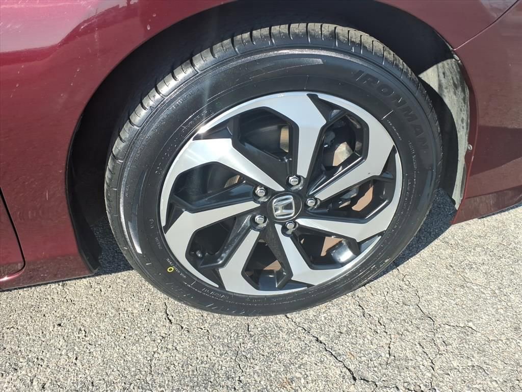 Used 2017 Honda Accord EX-L image 9