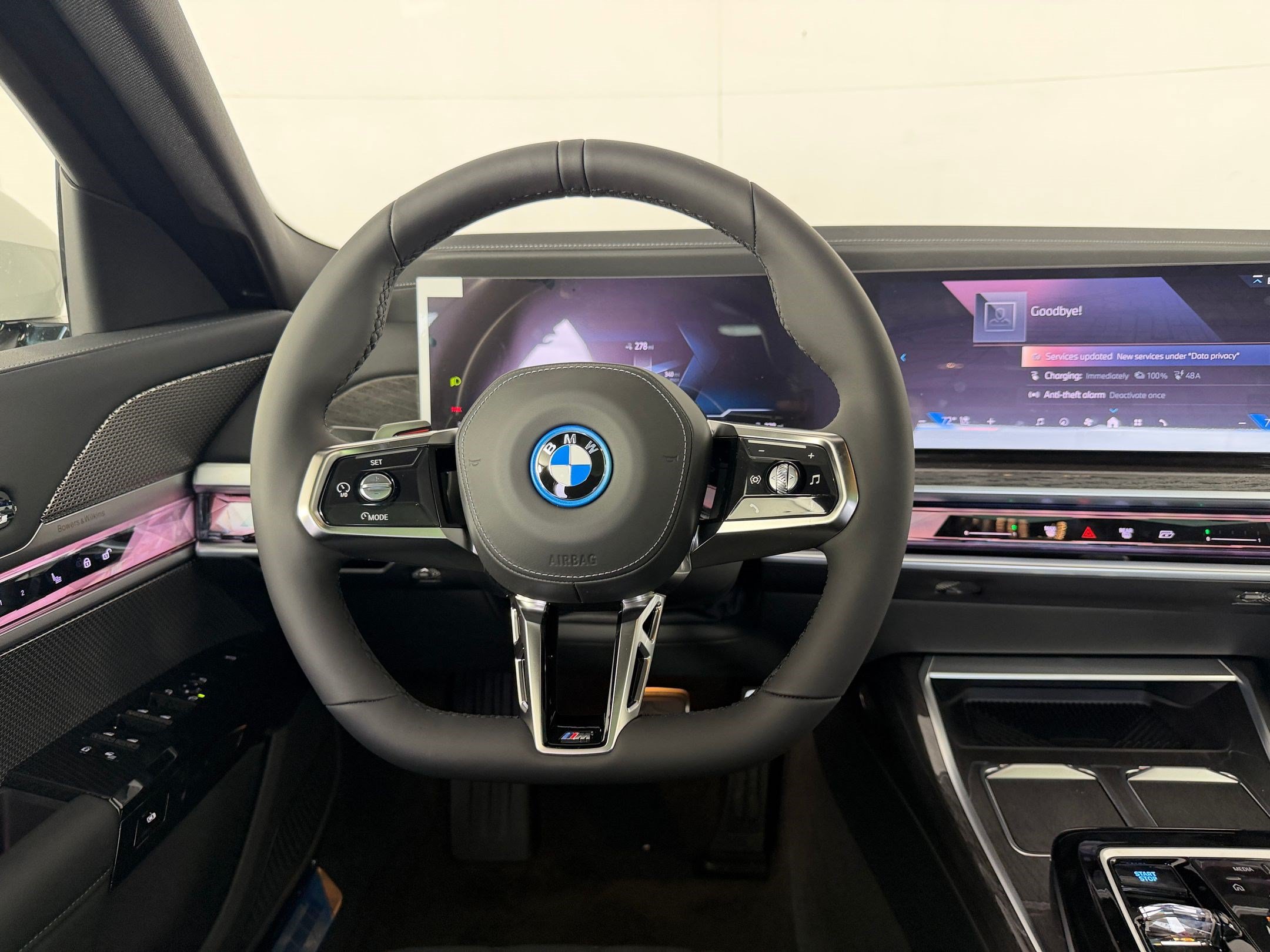 Used 2026 BMW i7 xDrive60 AWD/4WD image 15