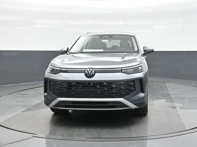 New 2026 Volkswagen Tiguan SE image 2