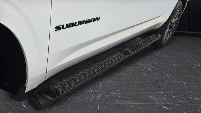 Used 2022 Chevrolet Suburban Z71 w/ Z71 Off-Road Package AWD/4WD image 42