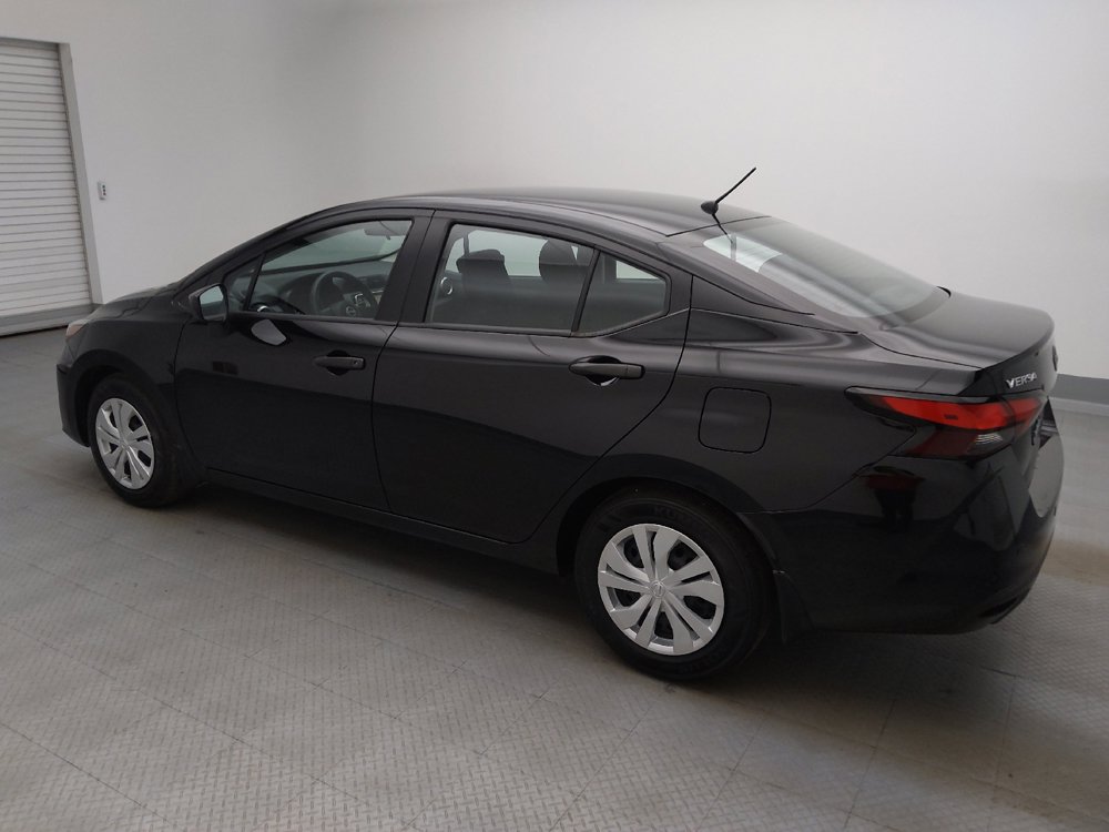 Used 2025 Nissan Versa S w/ Trunk Package FWD image 3
