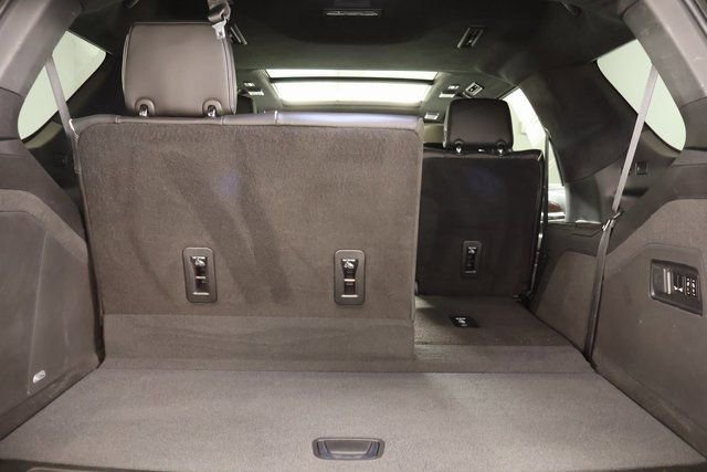 Used 2023 Cadillac Escalade Premium Luxury Platinum image 28