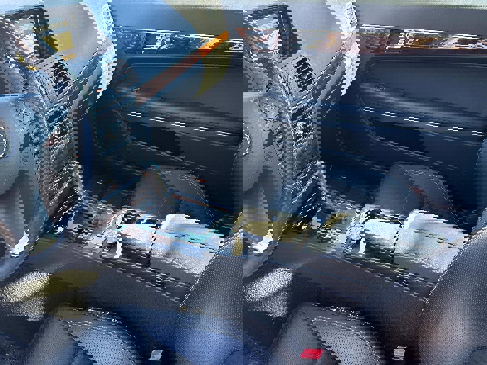 Used 2011 Mercedes-Benz E 550 E 550 image 13