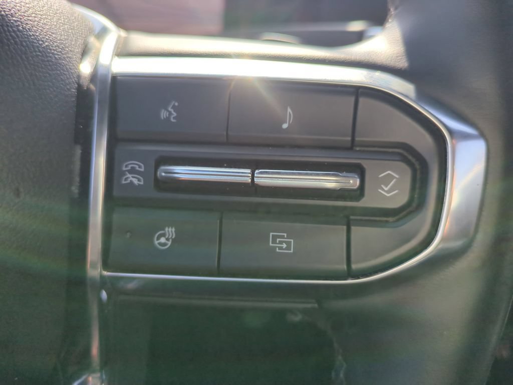 Used 2025 GMC Terrain Elevation AWD/4WD image 22