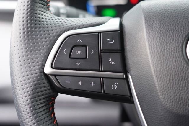 Used 2024 Toyota Sienna XSE image 20