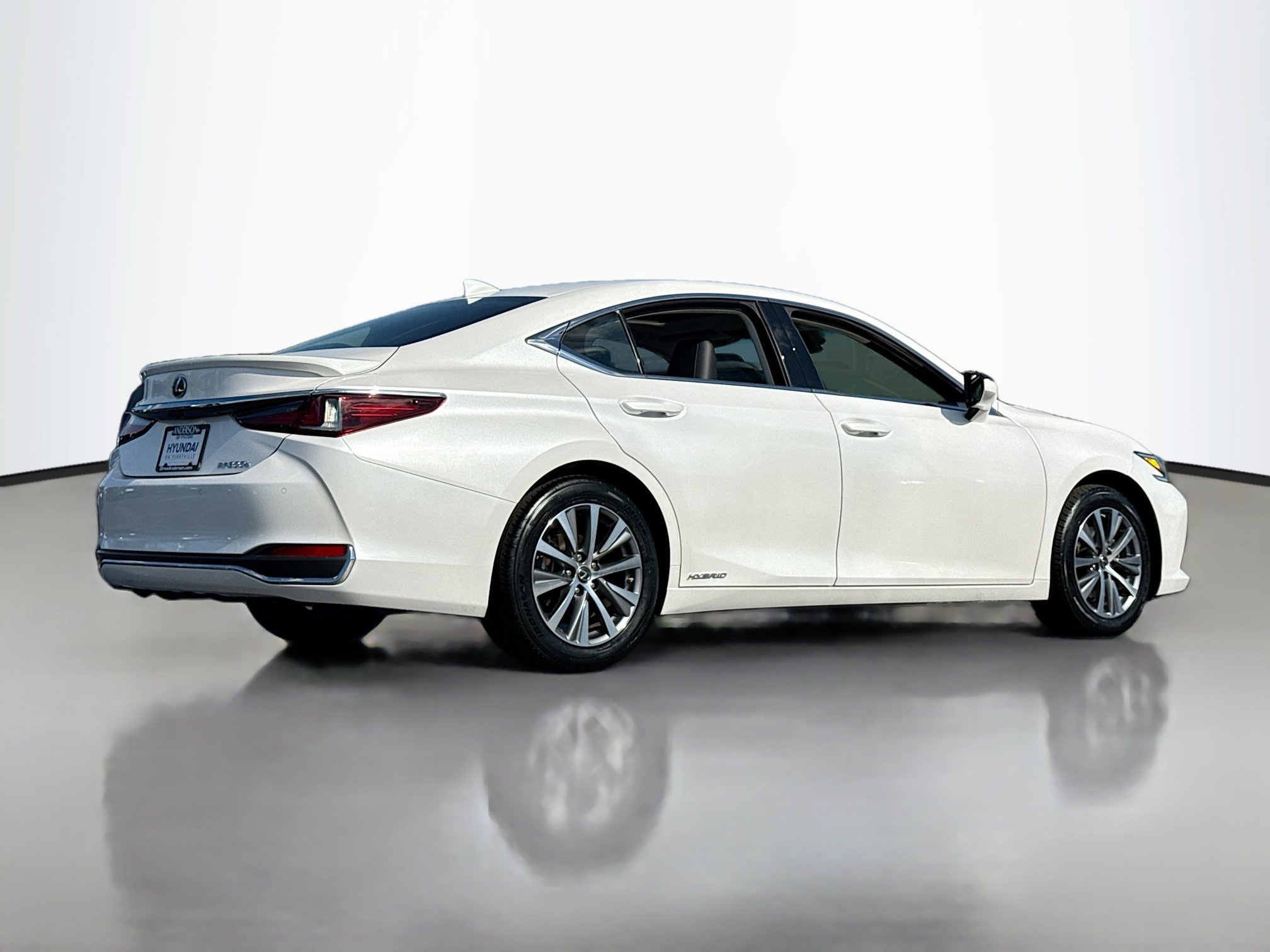 Used 2021 Lexus ES 300h w/ Premium Package FWD image 2