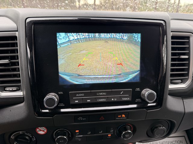 Used 2023 Nissan Frontier SV image 19