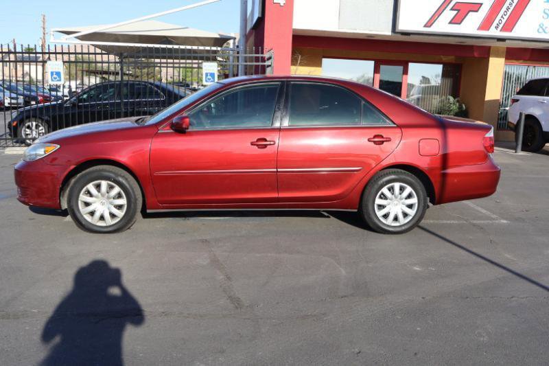 Used 2005 Toyota Camry LE image 4