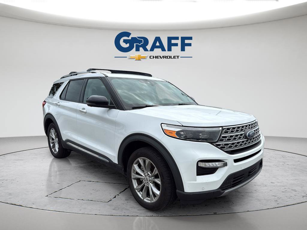 Used 2021 Ford Explorer Limited w/ Equipment Group 301A AWD/4WD image 16
