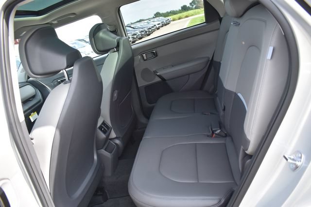 New 2027 Kia Seltos EX w/ EX Panoramic Sunroof Package FWD image 19