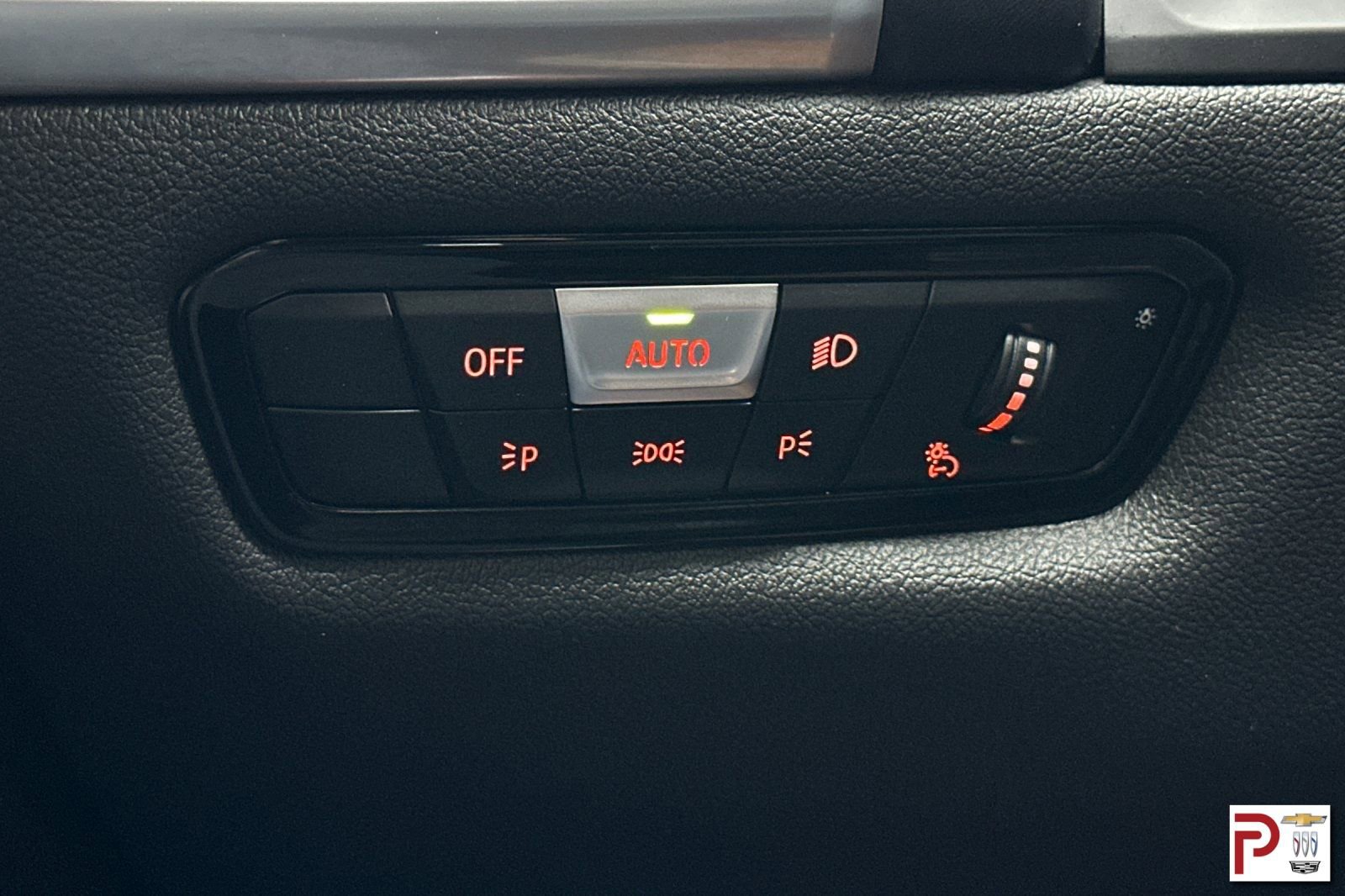 Used 2023 BMW M850i Gran Coupe xDrive w/ M Carbon Exterior Package image 34