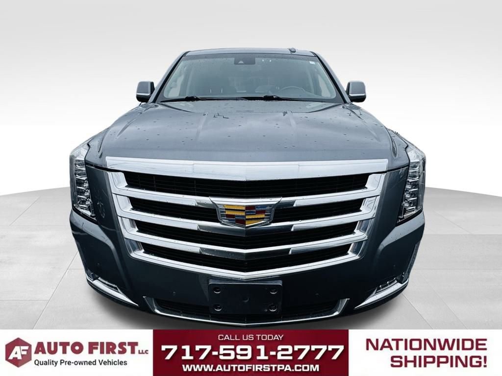 Used 2019 Cadillac Escalade Luxury image 8