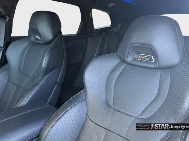 Used 2023 BMW XM AWD/4WD image 11