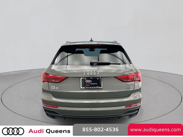 Used 2023 Audi Q3 2.0T Premium Plus w/ Premium Plus Package AWD/4WD image 5