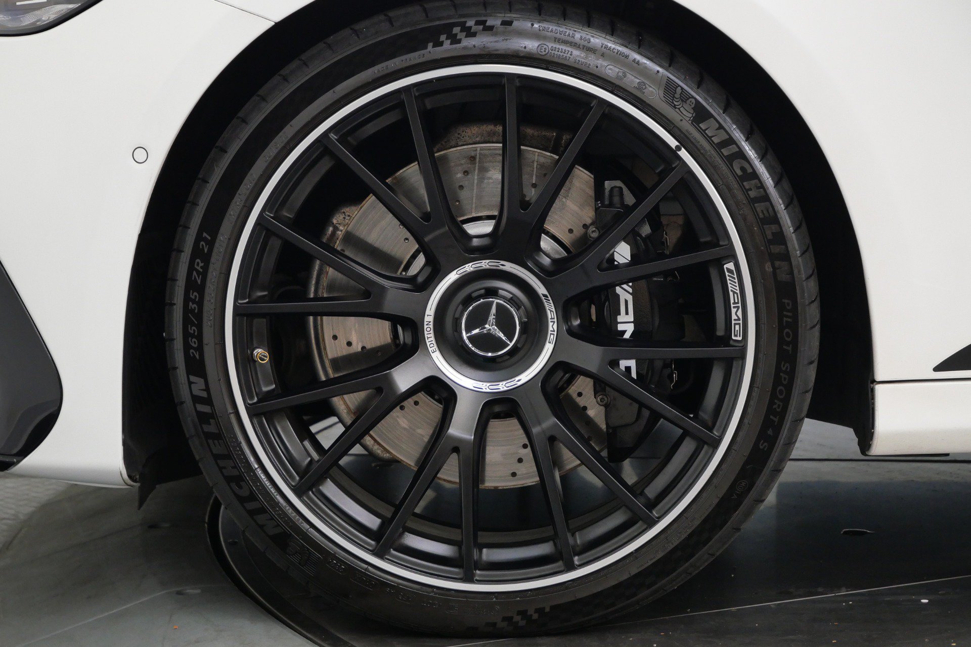 Used 2025 Mercedes-Benz E 53 AMG e 4MATIC Sedan image 35