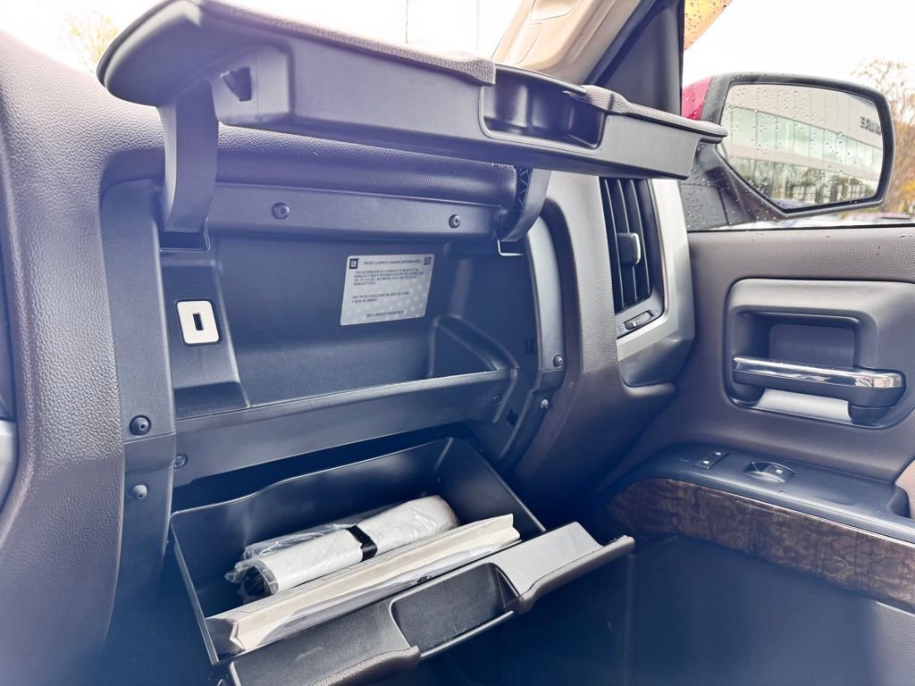 Used 2018 Chevrolet Silverado 1500 LT w/ All Star Edition AWD/4WD image 24