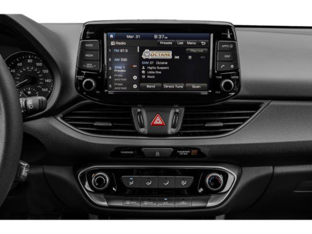 Used 2018 Hyundai Elantra GT FWD image 13
