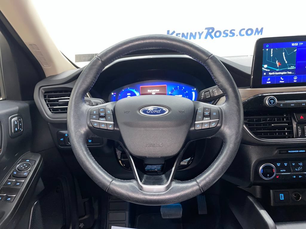 Used 2020 Ford Escape Titanium AWD/4WD image 25