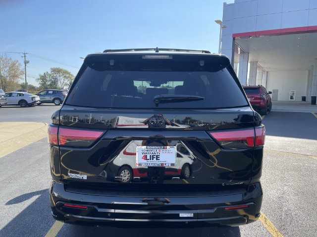 New 2026 Toyota Sequoia Platinum AWD/4WD image 32