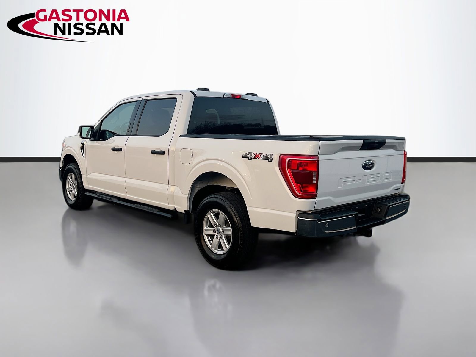 Used 2021 Ford F150 XLT w/ Equipment Group 301A Mid image 6