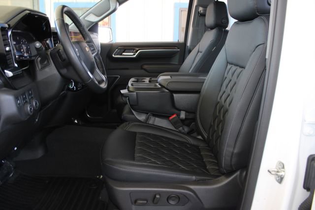 Used 2025 Chevrolet Silverado 1500 LT w/ Work Truck Package image 22