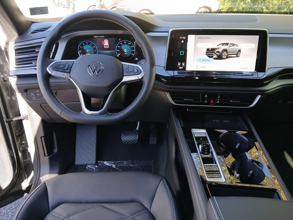 New 2026 Volkswagen Atlas Cross Sport SE AWD/4WD image 13