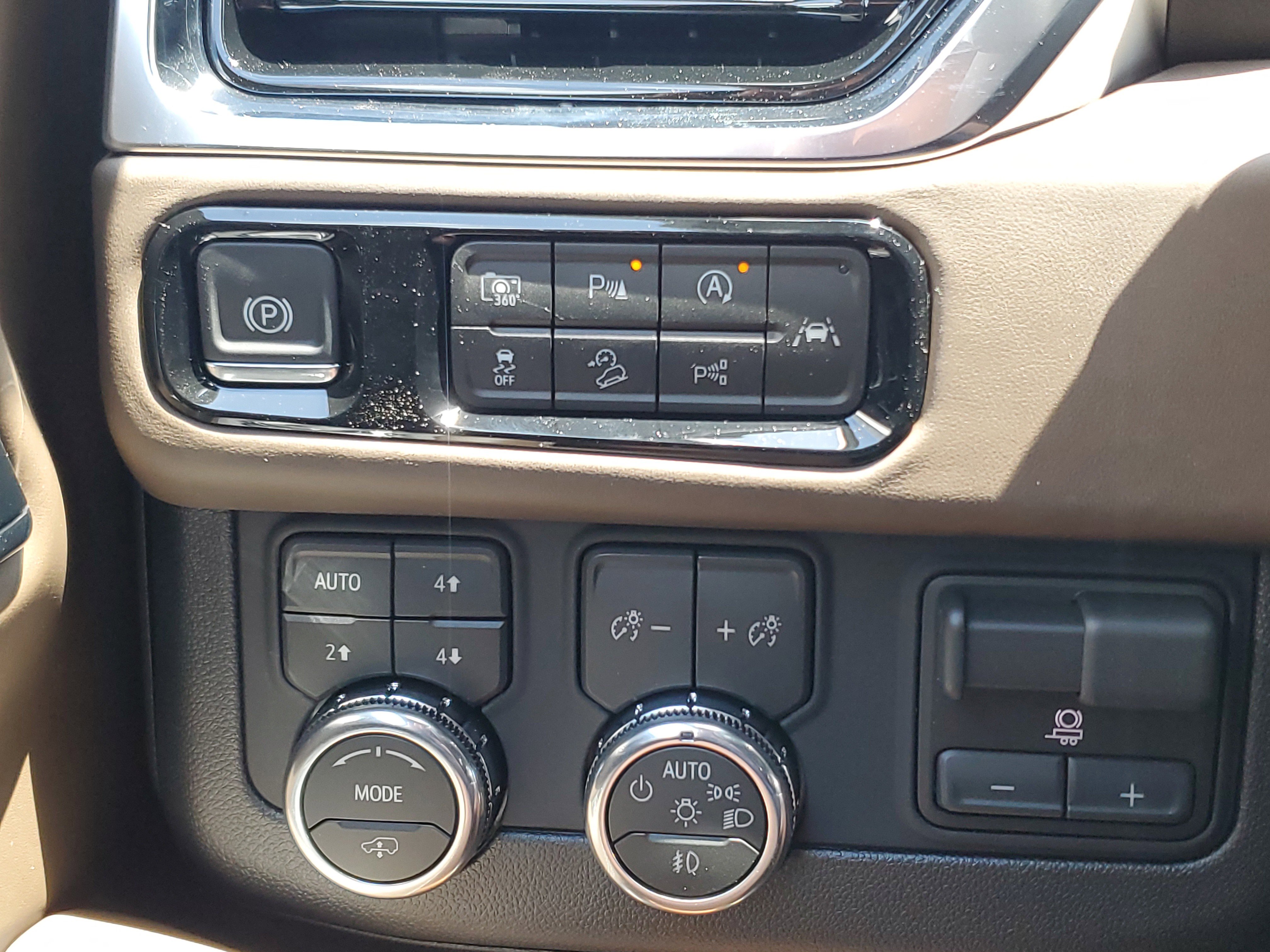 New 2026 GMC Yukon Denali Ultimate AWD/4WD image 26