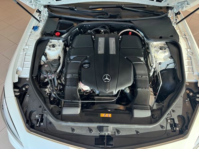 Used 2018 Mercedes-Benz SL 450 image 16