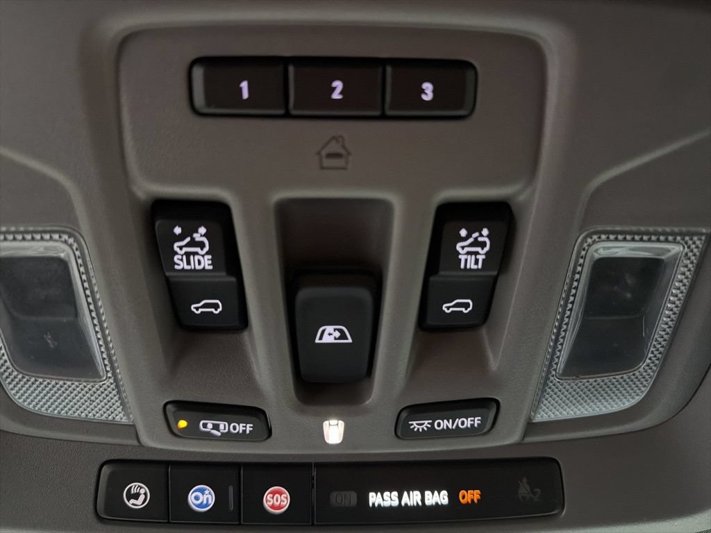 Used 2021 GMC Sierra 1500 Denali w/ Denali Ultimate Package AWD/4WD image 51