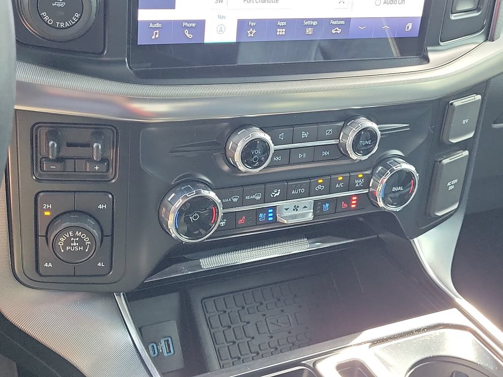 Certified 2023 Ford F150 Raptor w/ Raptor 37 Performance Package AWD/4WD image 32