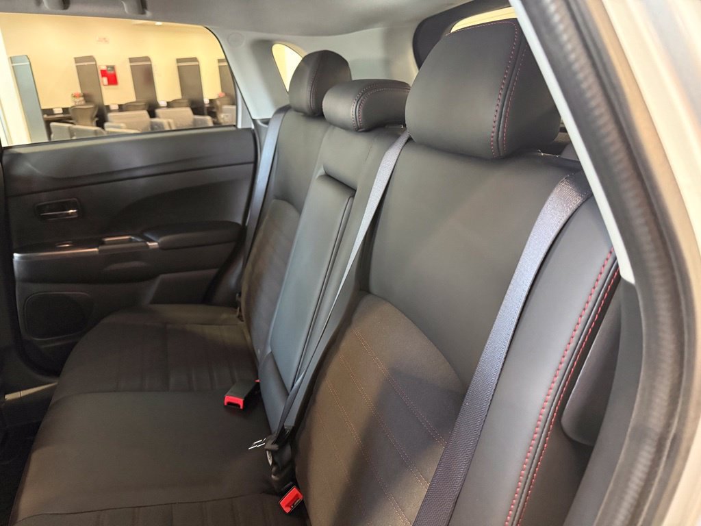 New 2026 Mitsubishi Outlander Sport SE AWD/4WD image 17