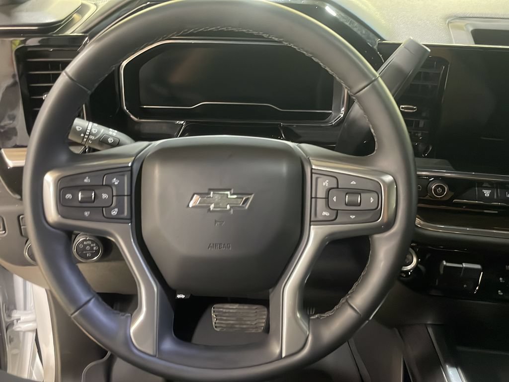 Used 2024 Chevrolet Silverado 2500 LTZ w/ LTZ Plus Package AWD/4WD image 20