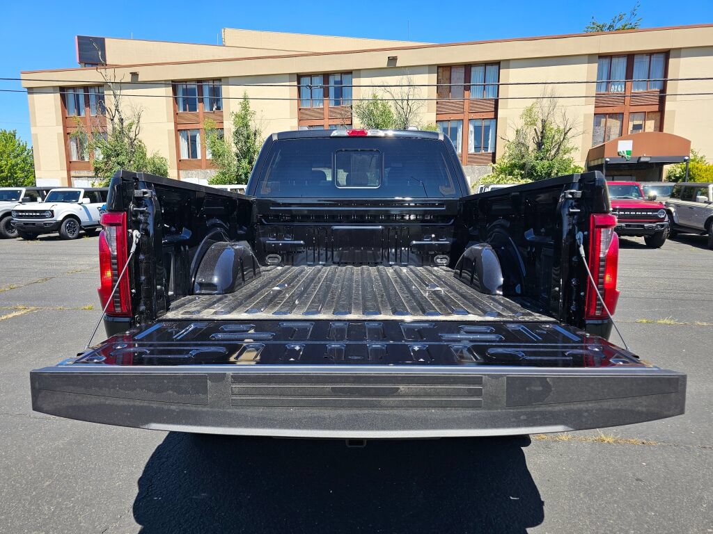 New 2026 Ford F150 XLT w/ Equipment Group 302A MID AWD/4WD image 5