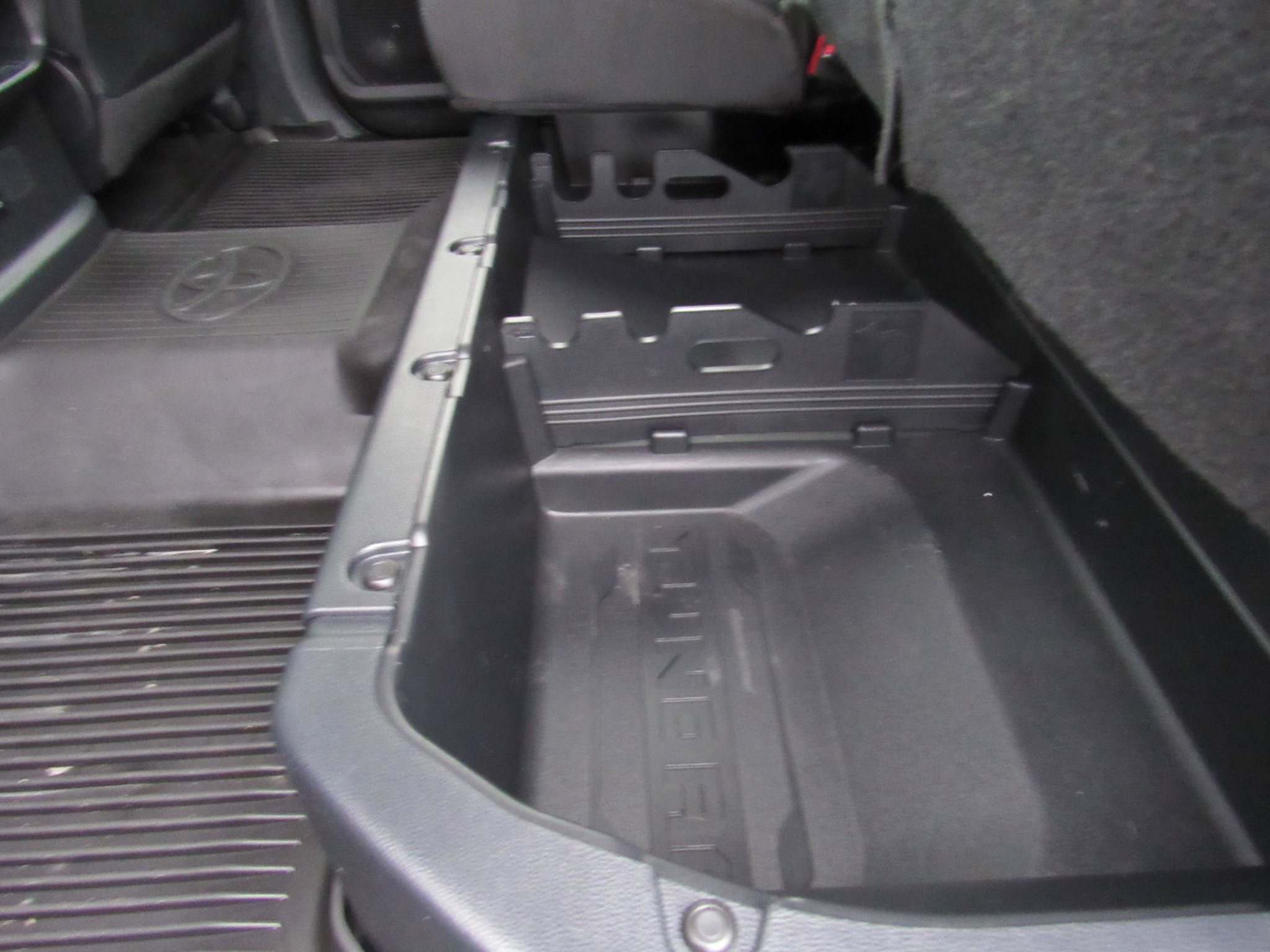 Used 2024 Toyota Tundra Limited image 41