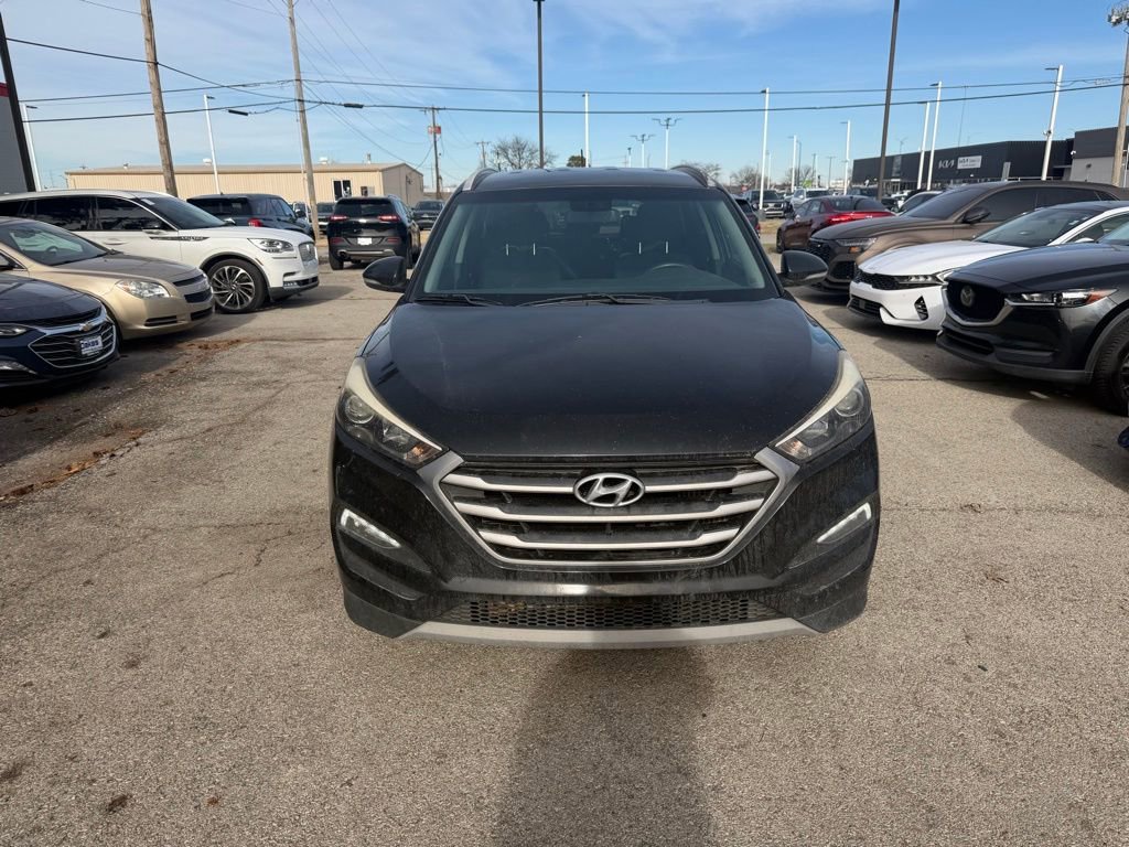 Used 2017 Hyundai Tucson Sport image 4