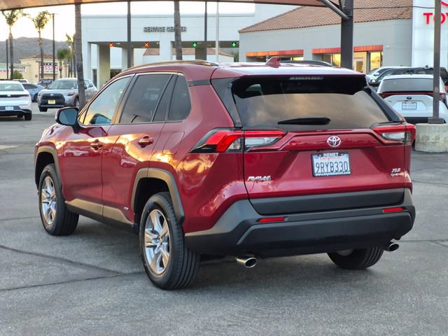 Used 2025 Toyota RAV4 XLE image 8