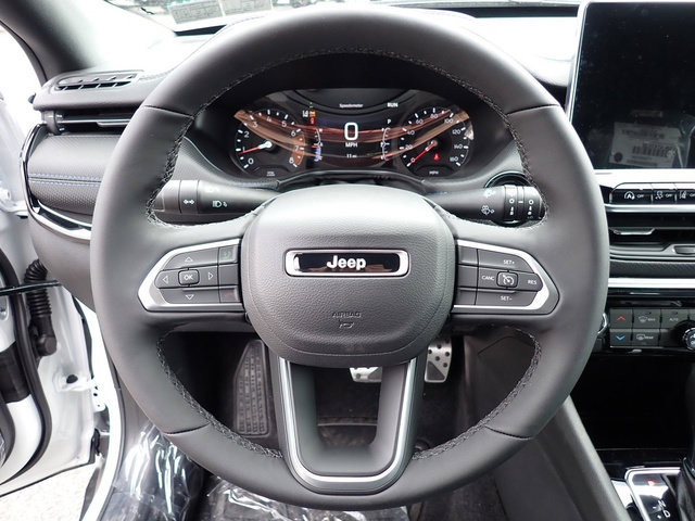 New 2026 Jeep Compass Latitude AWD/4WD image 19