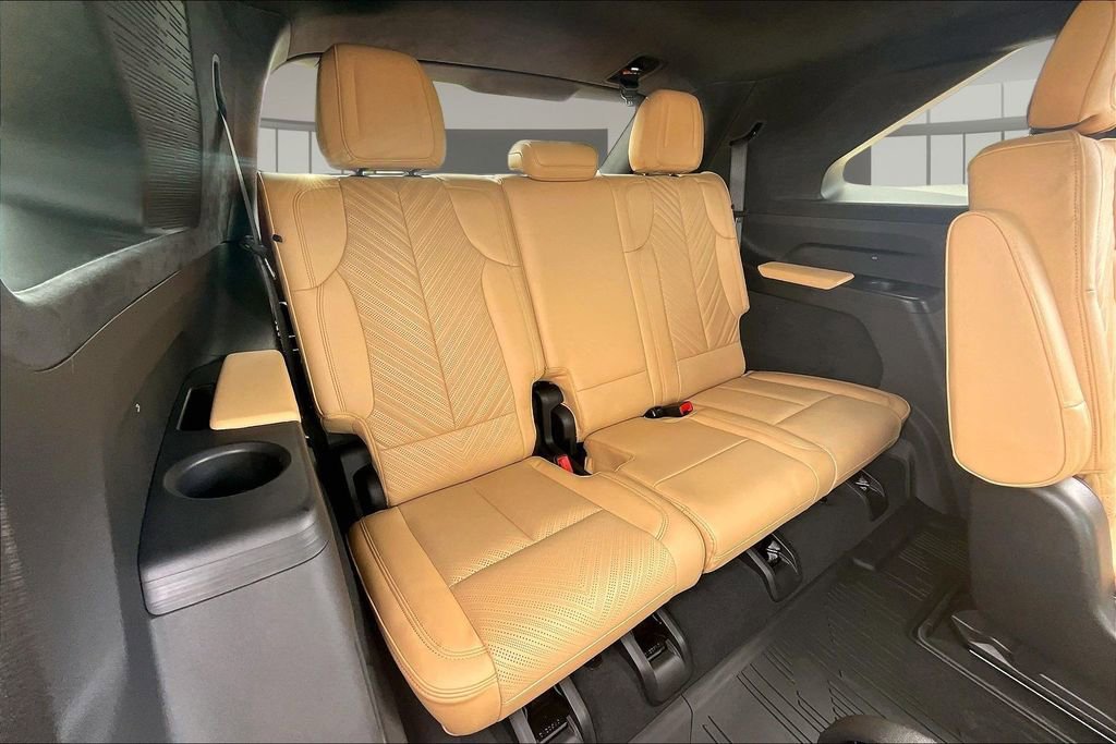 Used 2025 Cadillac Escalade IQ Luxury 2 AWD/4WD image 30