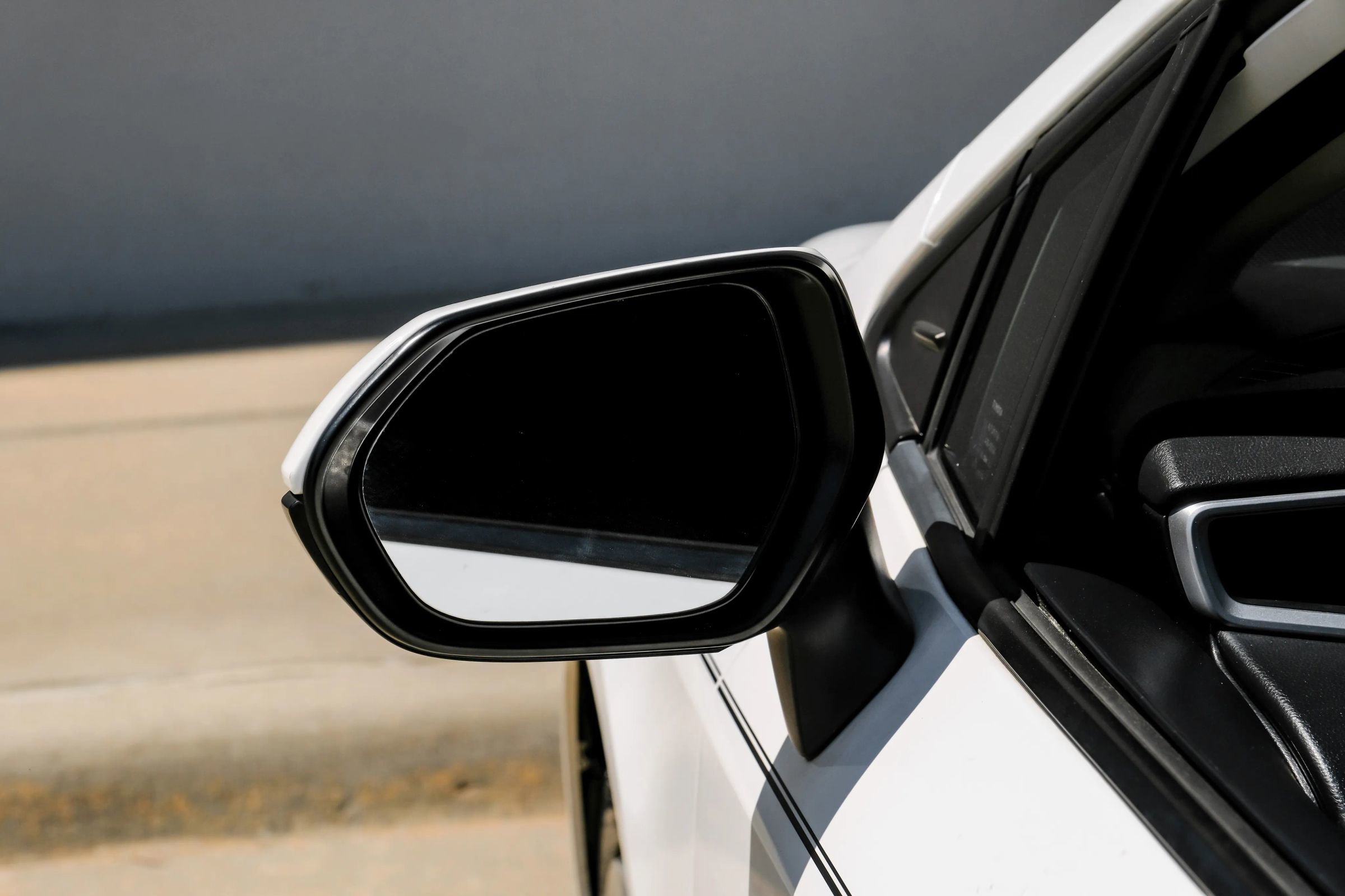 Used 2021 Toyota Corolla LE image 33