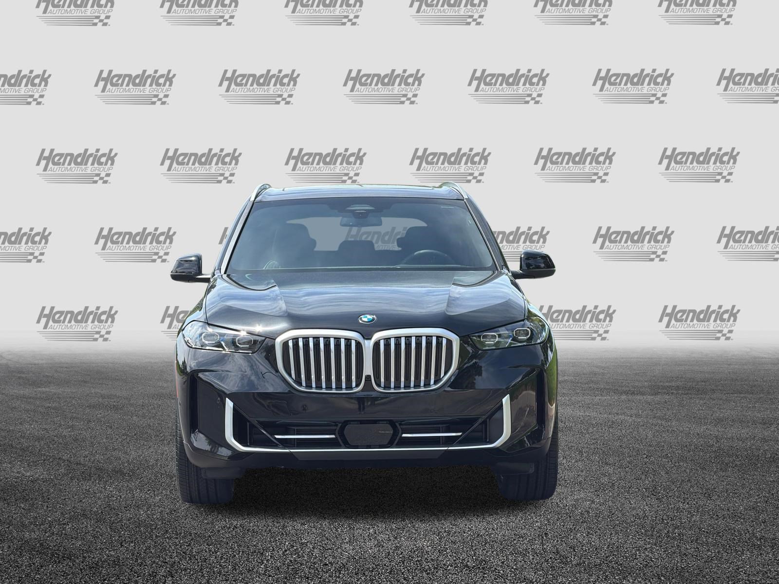 New 2026 BMW X5 xDrive40i w/ Premium Package AWD/4WD image 3
