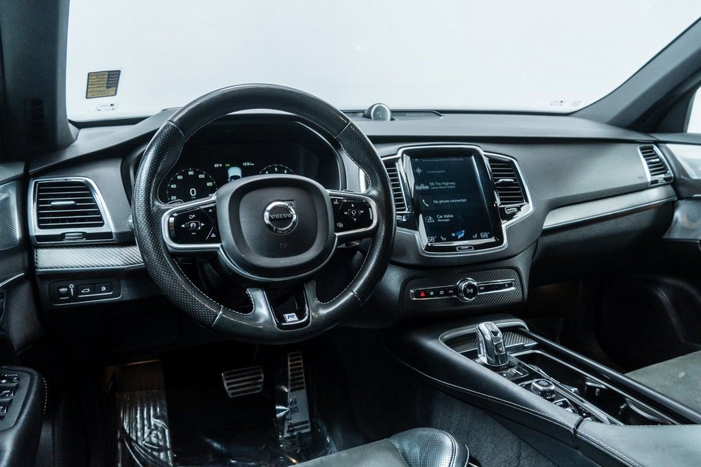 Used 2018 Volvo XC90 T8 R-Design w/ Convenience Package image 4