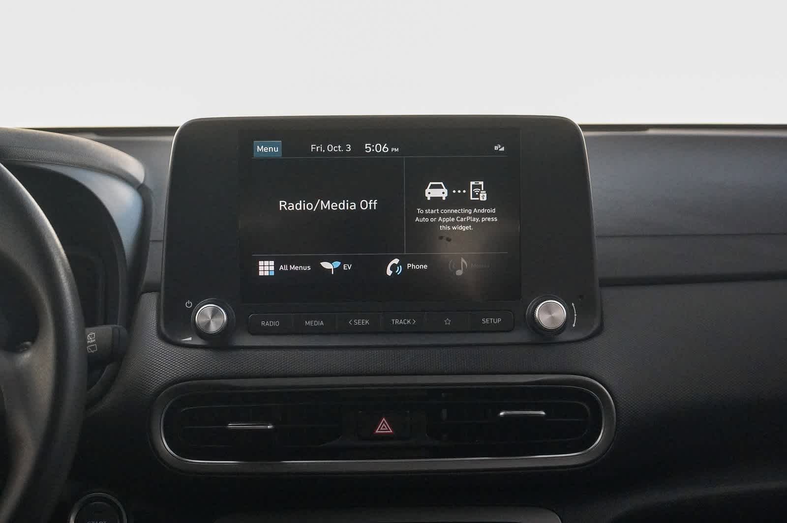 Certified 2023 Hyundai Kona SE image 14