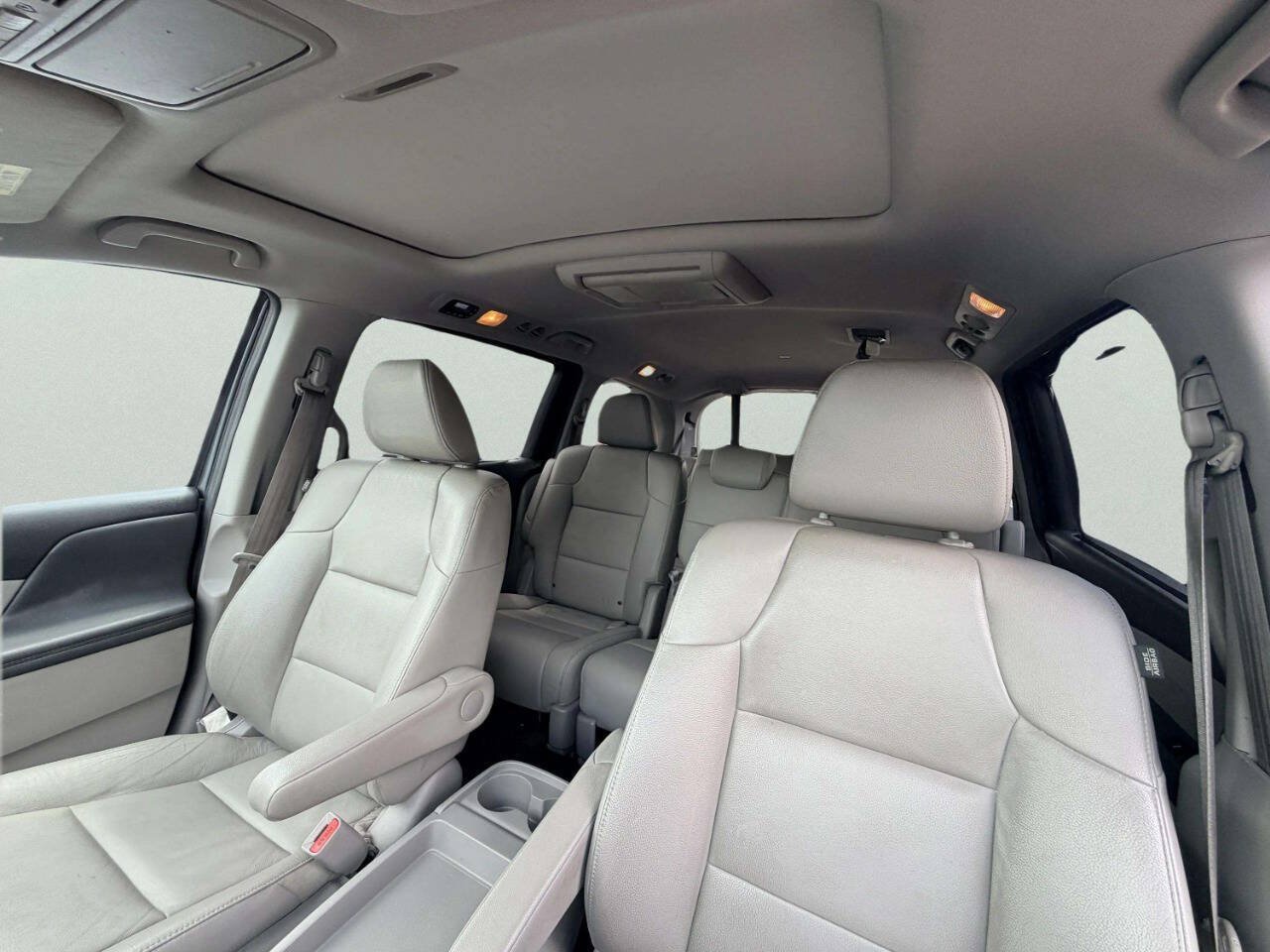 Used 2016 Honda Odyssey EX-L image 18