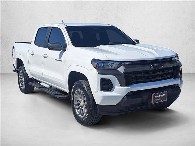 Used 2024 Chevrolet Colorado LT image 3