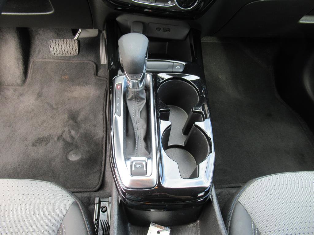 Used 2024 Chevrolet Trax LT w/ Driver Confidence Package image 21