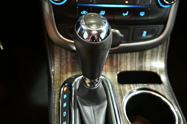 Used 2016 Chevrolet Malibu LT image 25