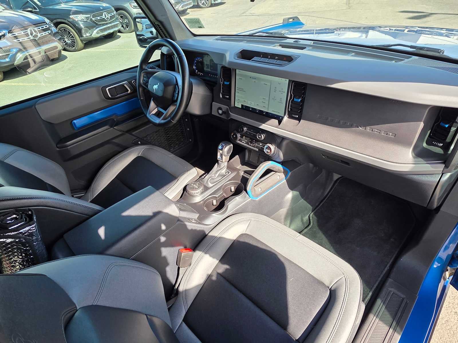 Used 2024 Ford Bronco Black Diamond AWD/4WD image 10