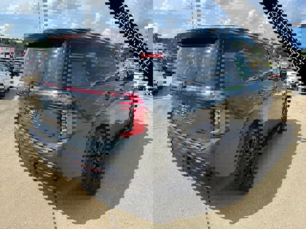 New 2025 Nissan Armada PRO-4X w/ Pro-4X Premium Package image 6